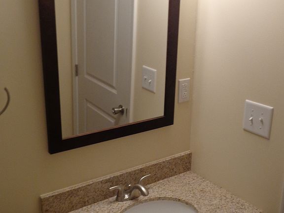 2nd Bathroom_01202014