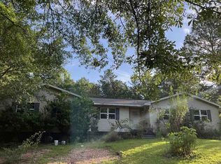 235 Wilson Ln, Sylacauga, AL 35151