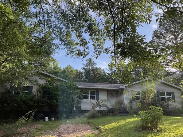 235 Wilson Ln, Sylacauga, AL 35151
