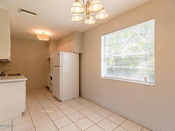 5th image of 1313 10th St