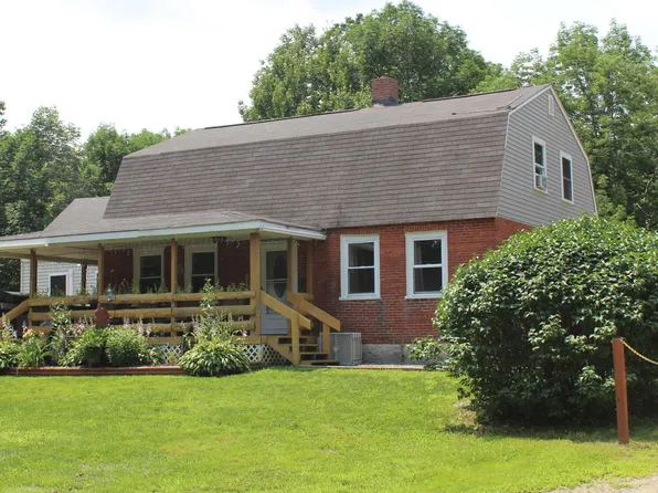 118 Andrews Road, Wales, ME 04280