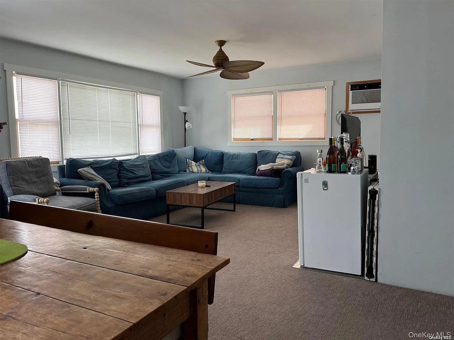 3 bed, 2.0 bath, 1200 sqft, $3,750 — Photo 3