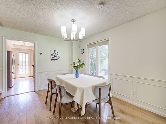 3rd image of 43 Carlton Rd