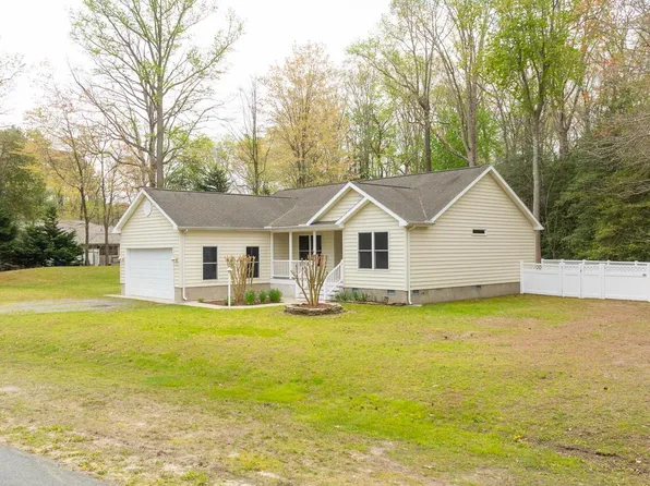 1 Moonlight Dr, Dagsboro, DE 19939