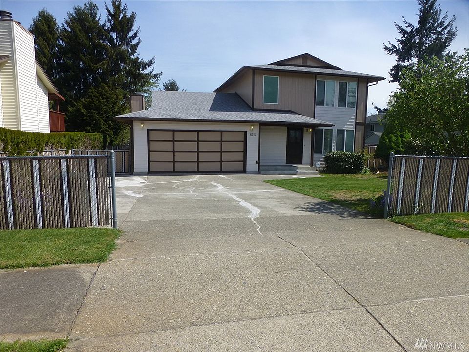 1st image of 8217 S Cushman Ave