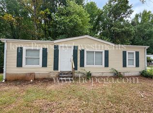 6 Crabapple Ct, Sharpsburg, GA 30277