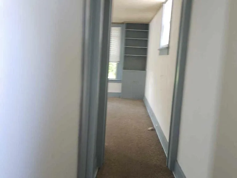325 Market St #3 — Photo 8