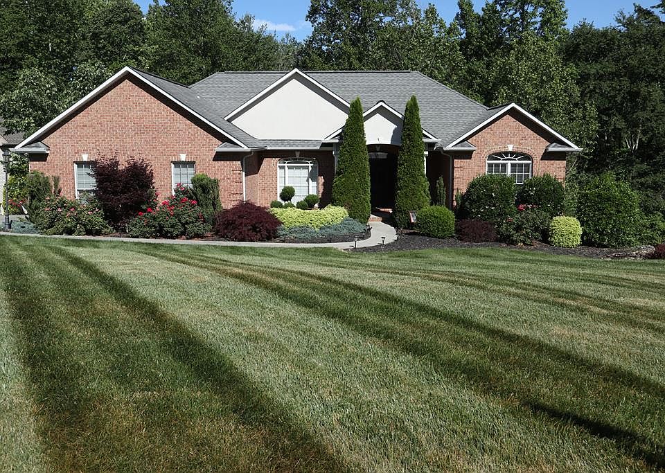 1st image of 200 Tyler Dr