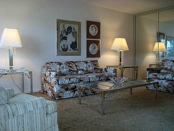 2nd image of 132 Newport I #132