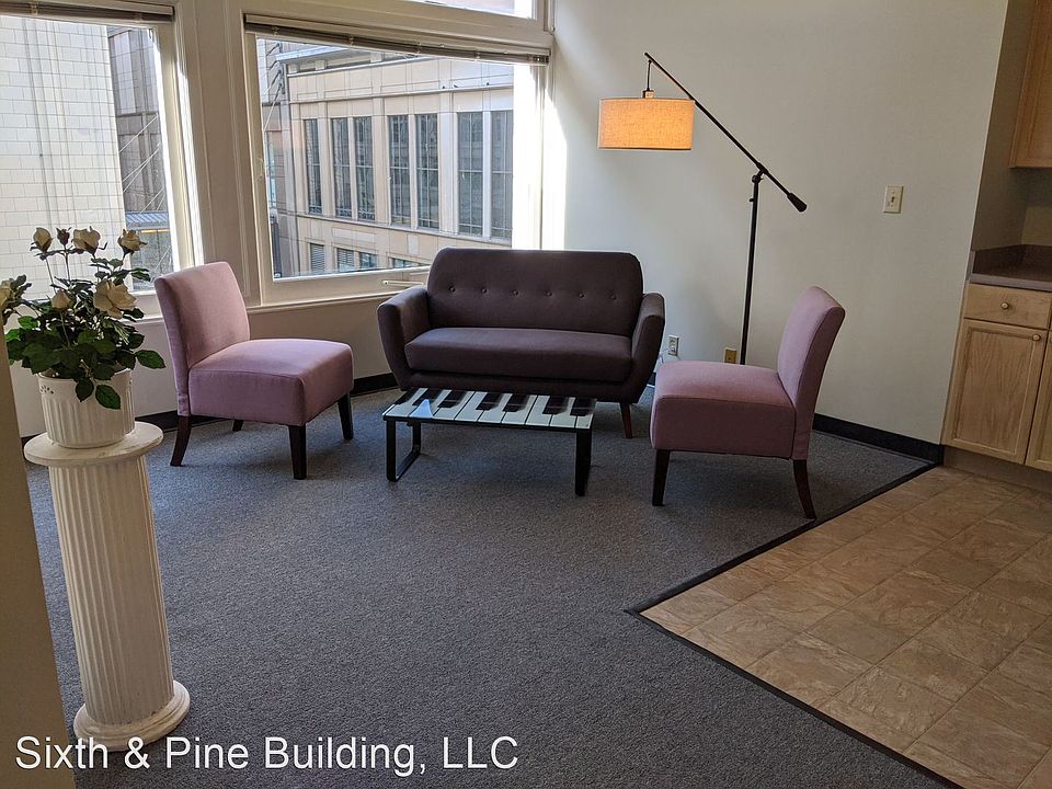 1st image of 523 Pine St #309