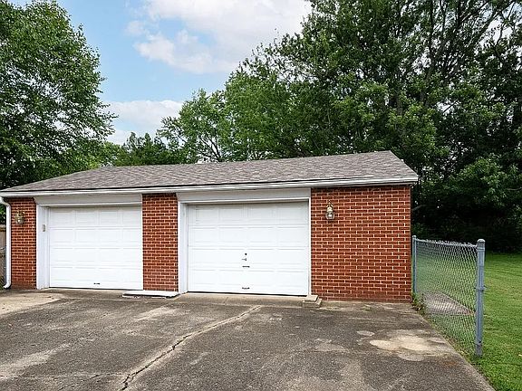 2nd image of 5114 Fennel Ct
