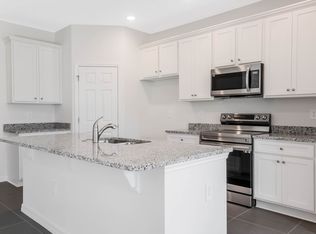 3983 Mayhill Loop, Eustis, FL 32736