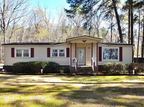 2835 Stillmeadow Lane, Rocky Mount, NC 27801