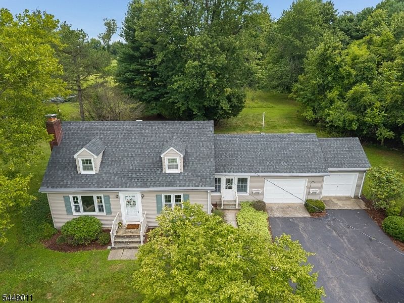 1st image of 239 Quakertown Rd