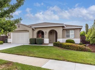 9742 Zuni Ln, Gilroy, CA 95020