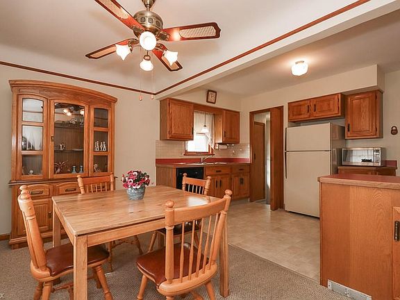 2nd image of 6206 Sunderland Dr