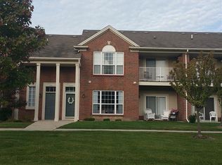 51609 Hale Ln, Chesterfield, MI 48051
