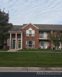 51609 Hale Ln, Chesterfield, MI, 48051