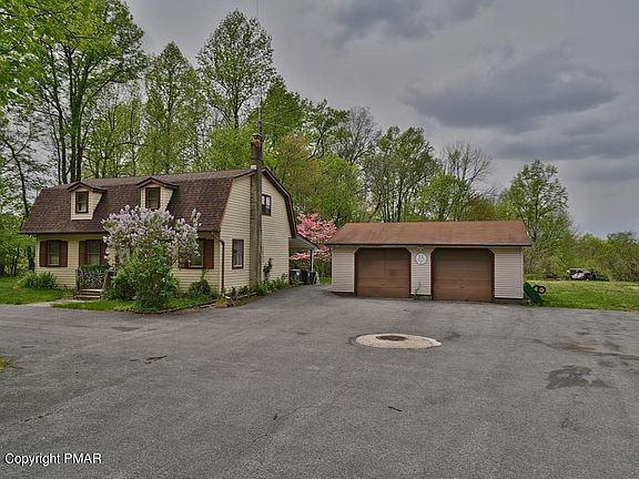 3rd image of 115 S Easton Belmont Pike