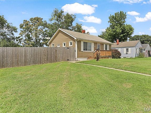 4th image of 2513 Jerden Ave