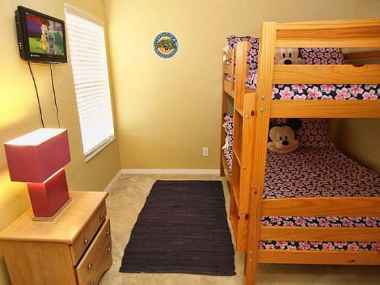 TV6P115MB-Bunk-Bedroom