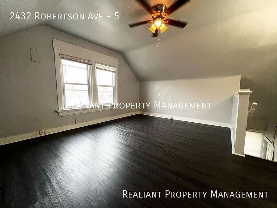 2nd image of 2432 Robertson Ave APT 5