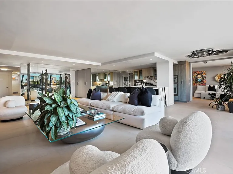 601 Lido Park Dr — Photo 5