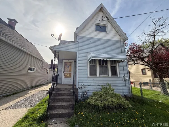 194 Halstead Ave, Sloan, NY 14212