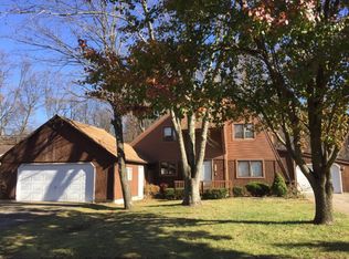 3827 Tuttle St, Danville, IL 61832