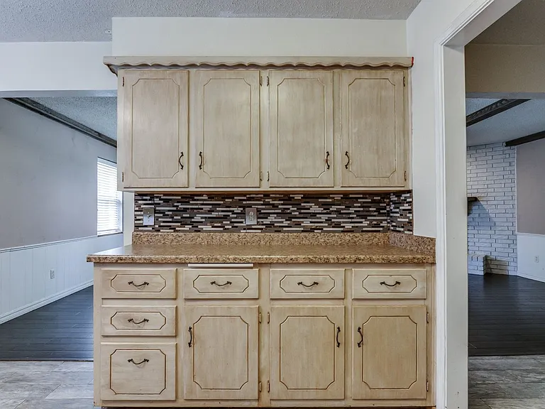 11007 Greystone Ave — Photo 20