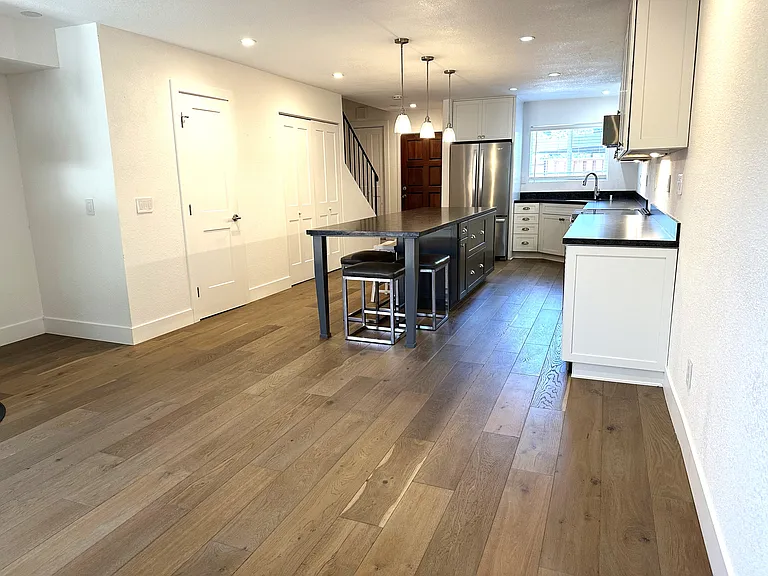 598 Racquet Club Cir — Photo 7