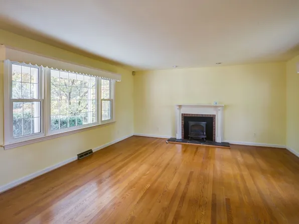 1710 Milton Rd, Charlottesville, VA 22902