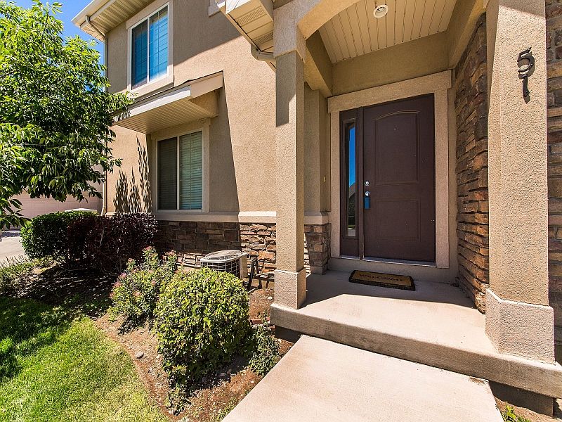 51 S 930 E American Fork UT Zillow