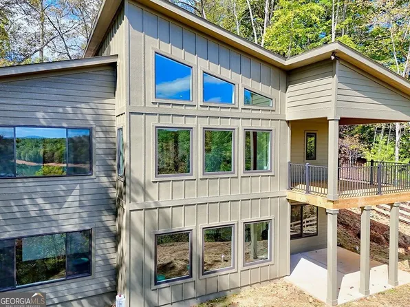 11 Falcon Dr, Blairsville, GA 30512