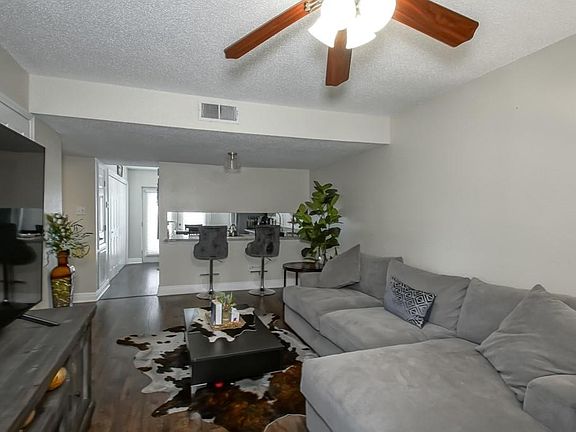 5th image of 72 Ormond Pl