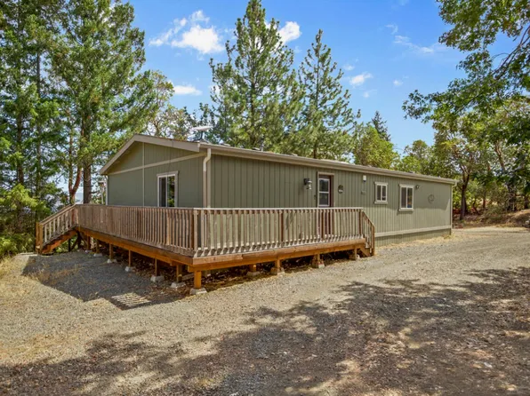 300 Arrowhead Pass, Jacksonville, OR 97530