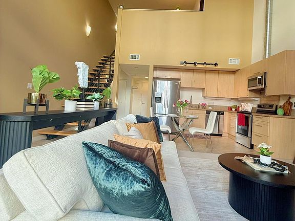 5th image of 88 Bush St Unit 2202
