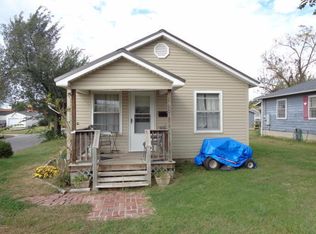 530 S McConnell Ave, Joplin, MO 64801