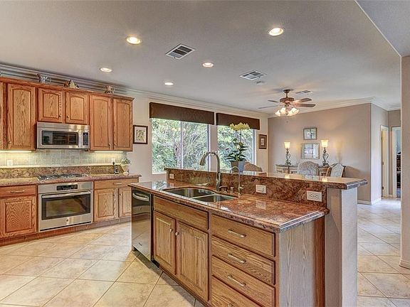 2nd image of 613 Canyon Brook Pl