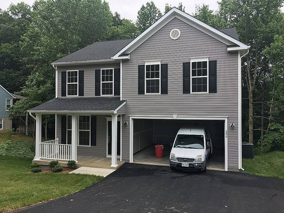 1st image of 206 Coldspring Dr