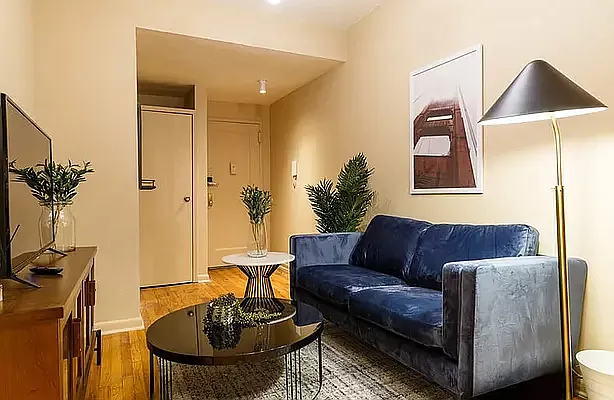 Rented by OGI Management | media 11