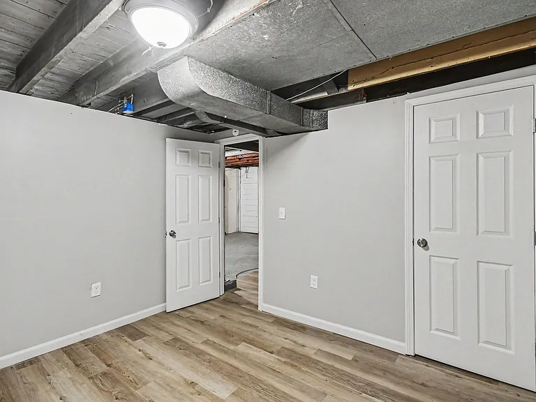 5613 Statler Ave — Photo 14