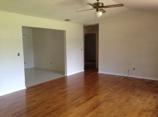 318 NE 47th Ct, Ocala, FL 34470