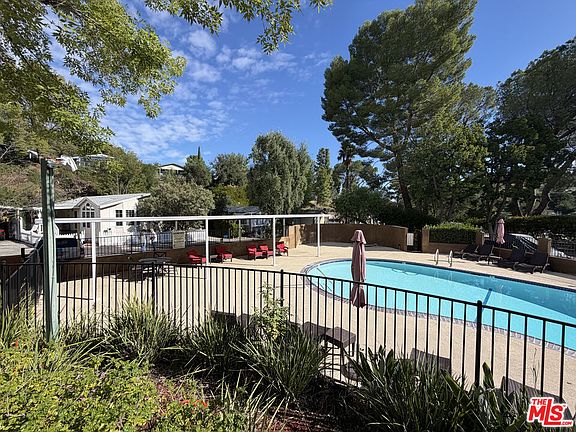 4th image of 4201 Topanga Canyon Blvd Spc 28