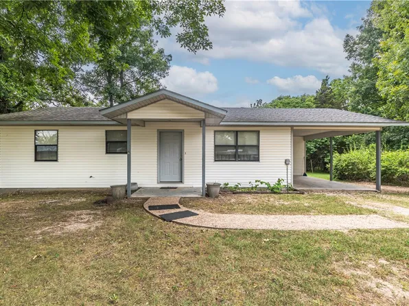 78 Kings Hill Est, Berryville, AR 72616