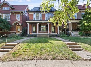 6114 Waterman Blvd, Saint Louis, MO 63112