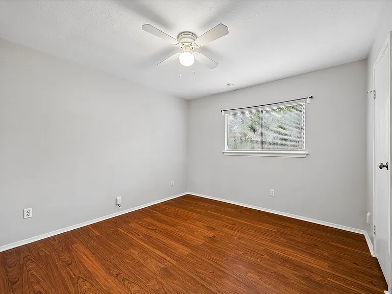 2 Goldthread Ct — Photo 20