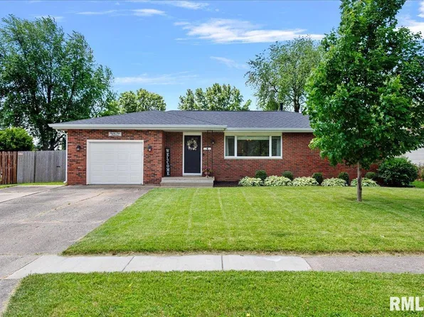 2100 Claremont Dr, Springfield, IL 62703