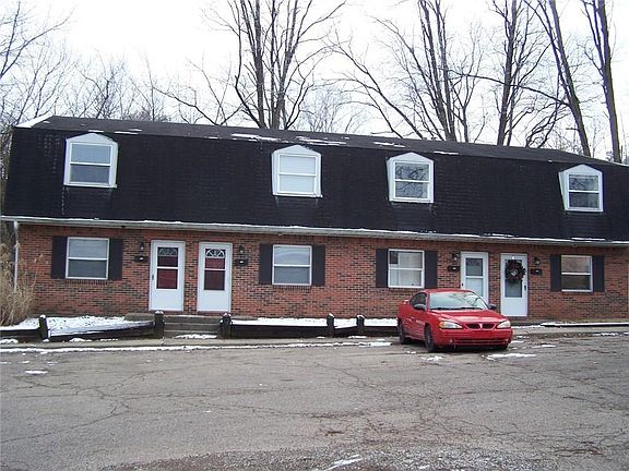 2nd image of 329 E Main St