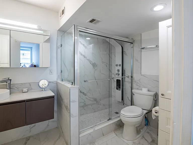 7545 E Treasure Dr #9B — Photo 10